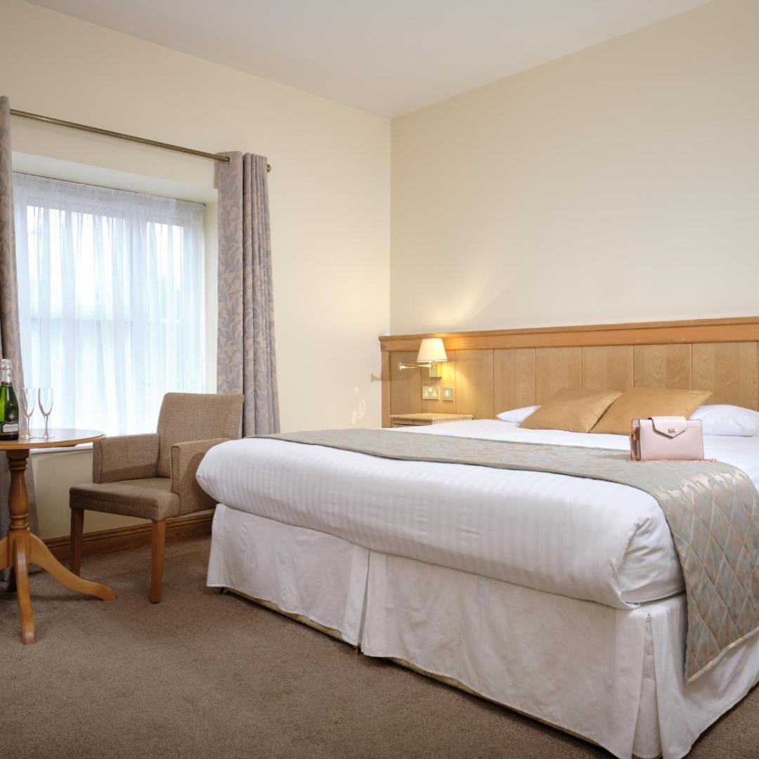 Mahon'S Hotel Irvinestown Luaran gambar